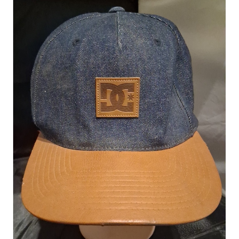 DC Shoe Co USA Men's Denim Snapback Hat with Leather Brim and Patch